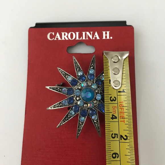❌SOLD❌ Brand New Carolina H Blue Pin/Brooch - Picture 8 of 9